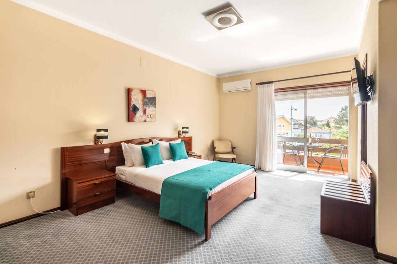 Hotel Colmeia モンテ・レアル エクステリア 写真