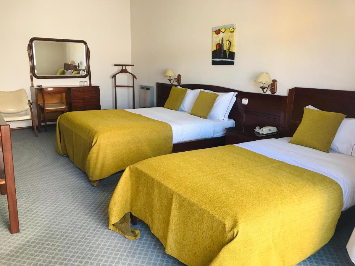 Hotel Colmeia モンテ・レアル エクステリア 写真